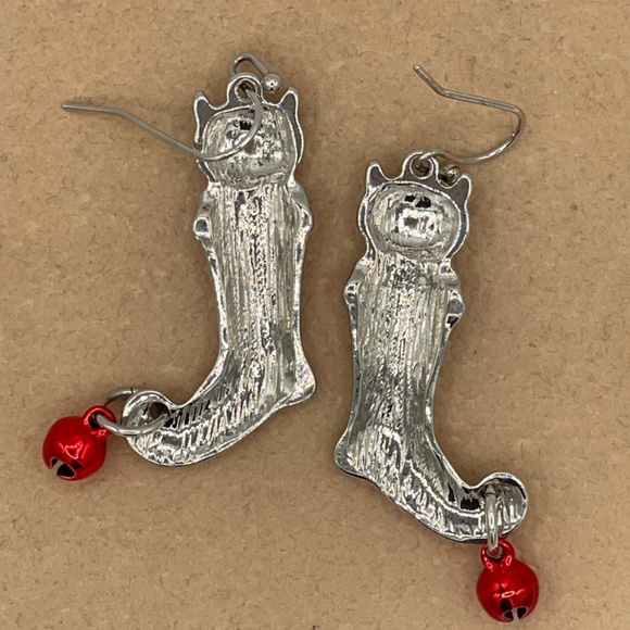 Christmas Stockings And Kitten Cat Jingle Bells Pierced Earrings - Picture 5 of 9